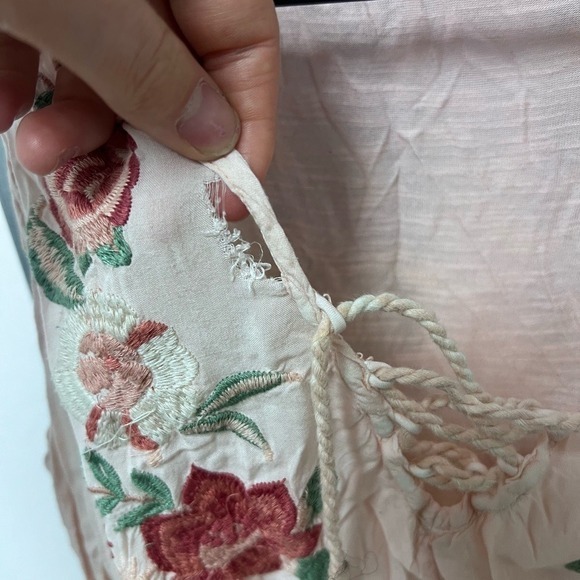 Vintages America Blues women's Pink Floral Embroidered Large Boho Sleeveless top - Picture 5 of 6
